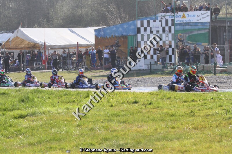 20140316-lavelanet-agnus 1964.JPG